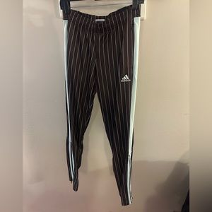Adidas maroon track pant